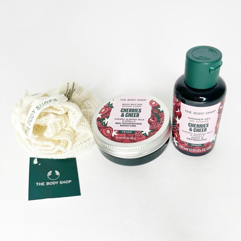 The Body Shop Cherries RE32 Cheer Mini Body Care Gift Set Body Butter Shower Gel - Picture 1 of 2